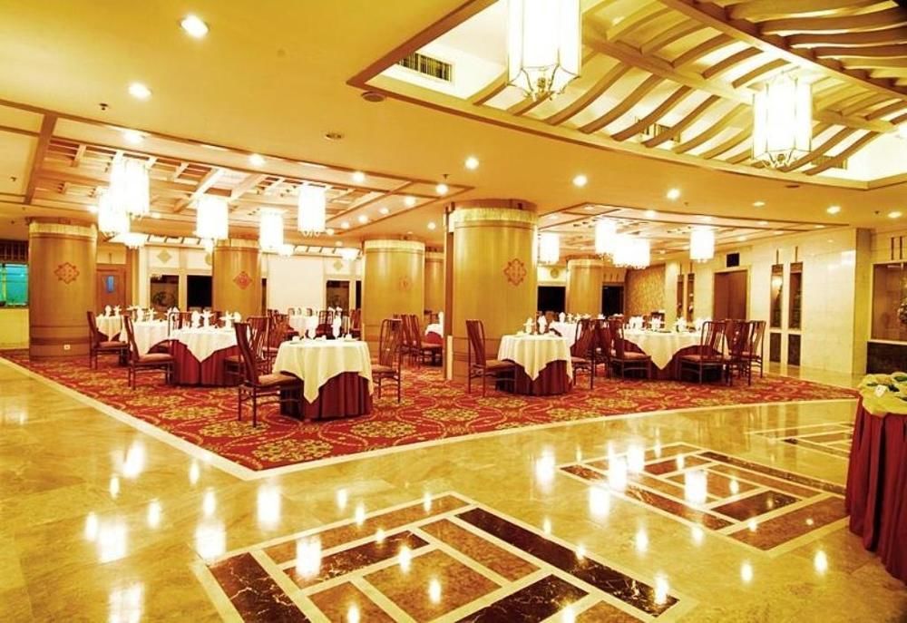Crown Hotel อู่ฮั่น ภายนอก รูปภาพ